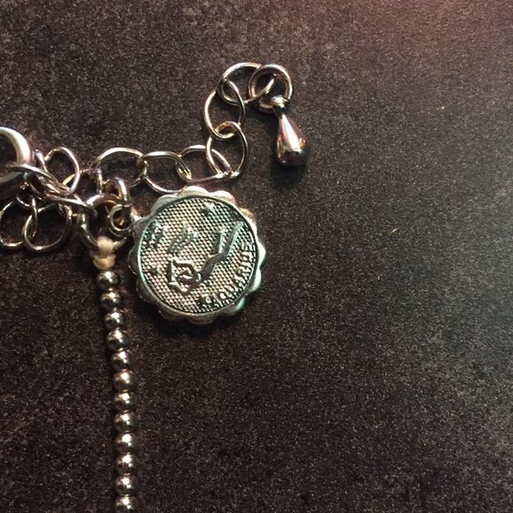 Aquarius Zodiac Bracelet NWOT - Picture 2 of 2